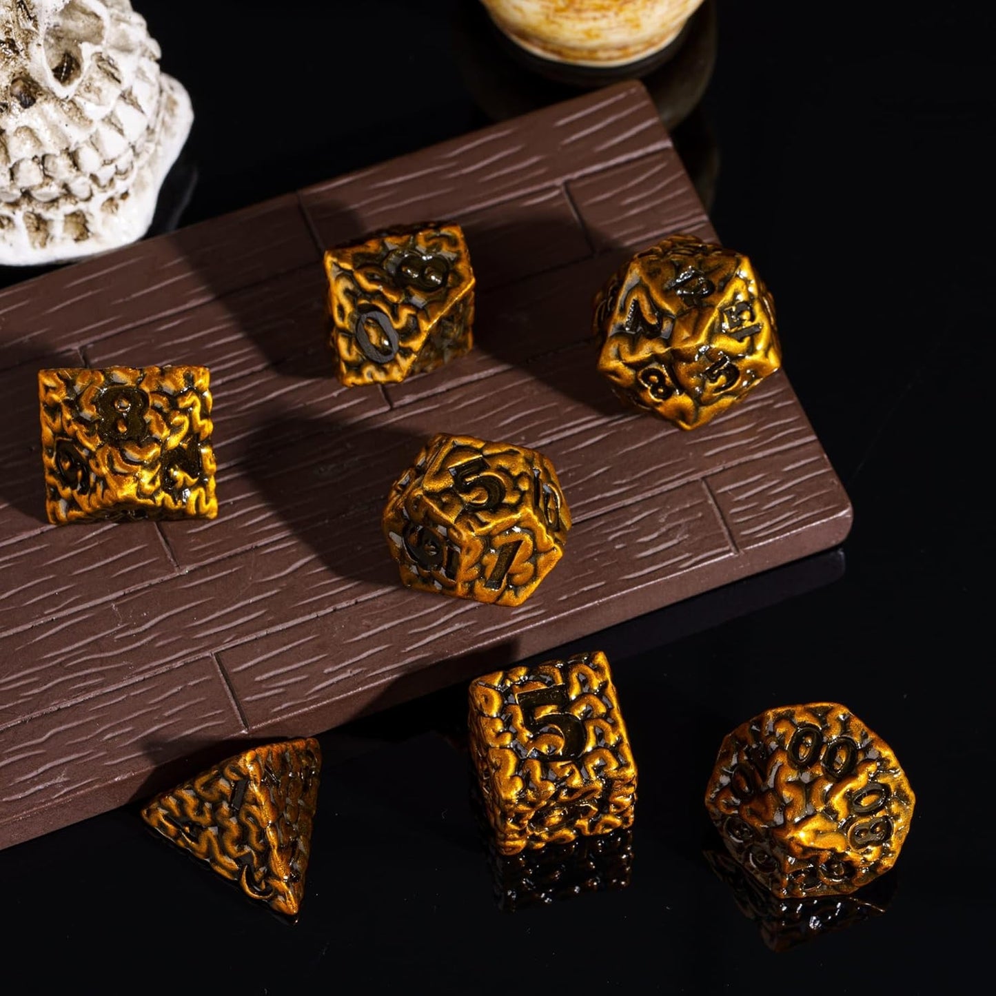 7 Pcs Metal DND Dice Set, Brain Design Metal Dice, D&D Polyhedral Dice Set with Skull Dice Bag, for Role Playing Game D&D Dice Pathfinder (Antique Gold)